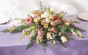 The FTD� Fleurs Galore� Head Table Centerpiece